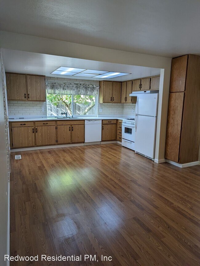 Building Photo - 3 br, 2 bath House - 313 Stonybrook Way