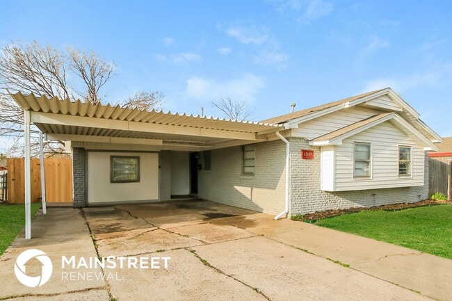 Building Photo - 1317 SW 63rd St