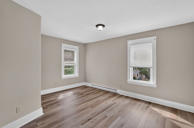 Building Photo - 1 Lapierre St