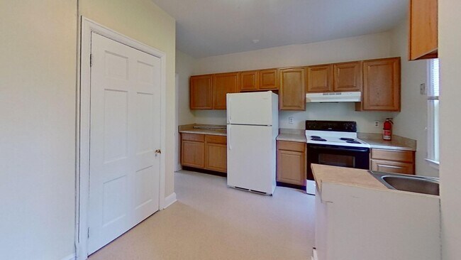 Building Photo - 515 Carter St