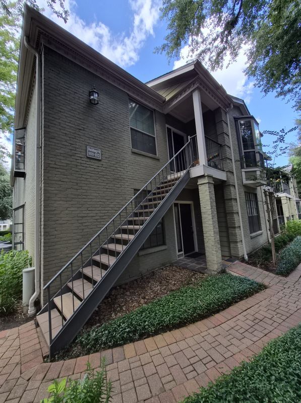 Foto del edificio - 2700 Revere St