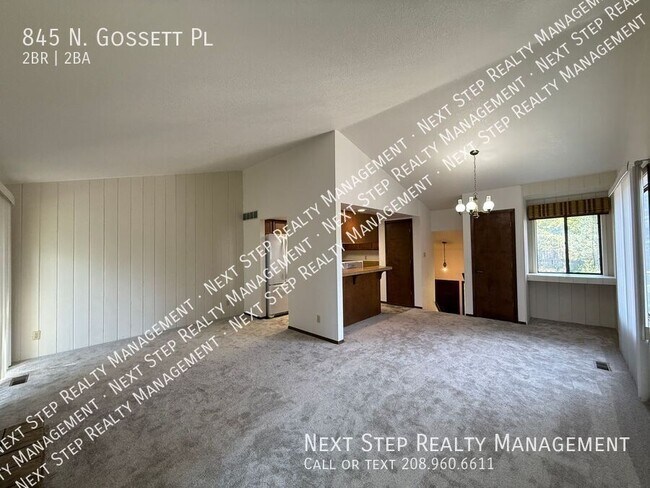 Foto del edificio - 845 N Gossett Pl
