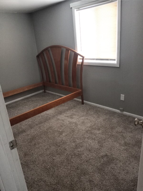 2113 Smelter Ave NE, Black Eagle, MT 59414 House Rental in Black