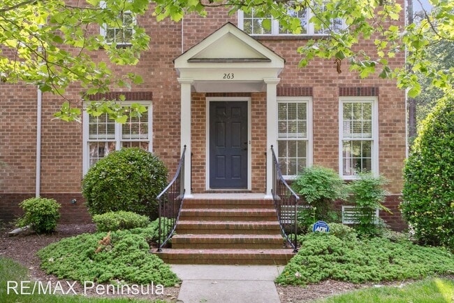Building Photo - 3 br, 2.5 bath House - 263 Herman Melville