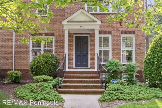 Foto del edificio - 3 br, 2.5 bath House - 263 Herman Melville