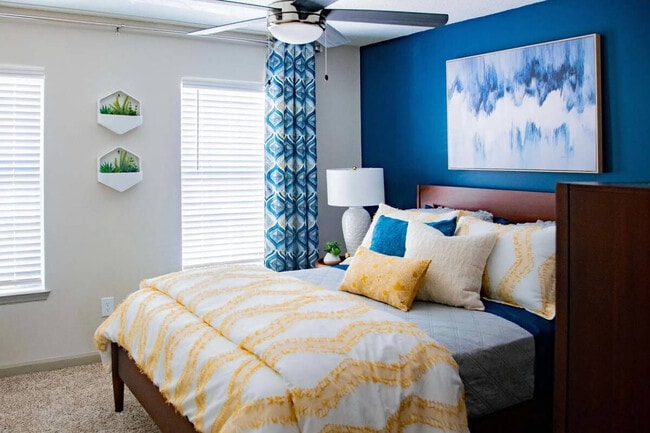 Building Photo - Ventana Townhomes