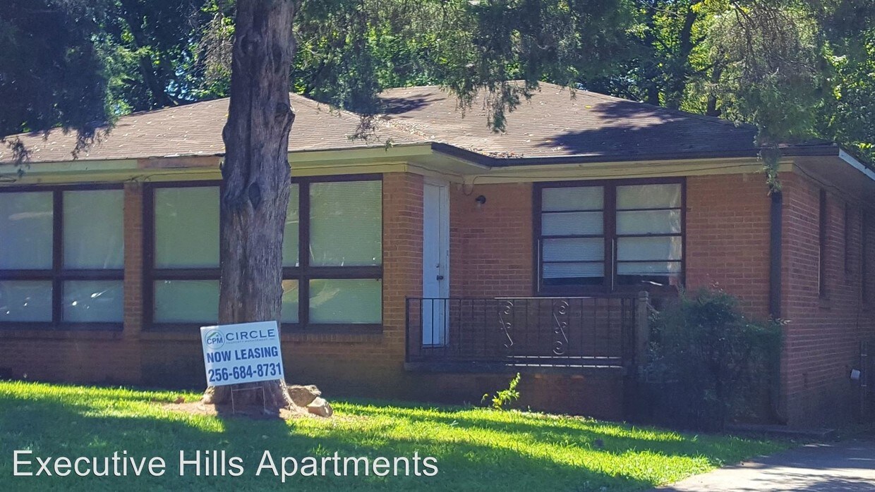 Primary Photo - 2725 Clayton Dr NW