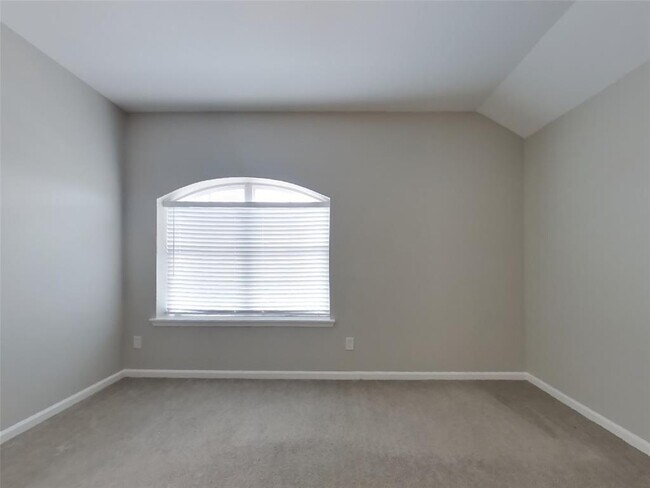 Foto del edificio - 12711 Plummersville St