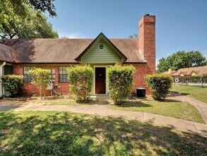 Building Photo - 1601 Faro Dr