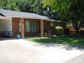 Building Photo - 2477 Arrowhead Trail