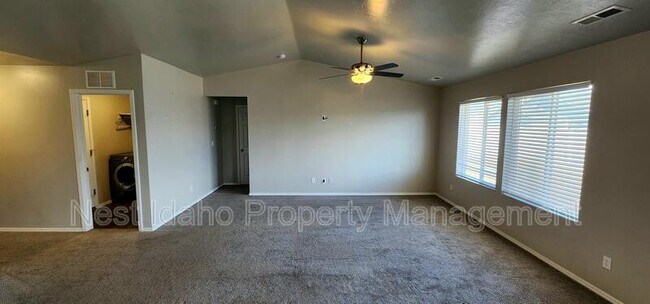 Building Photo - 11356 W Colorado River St