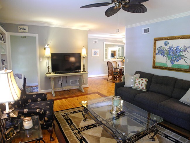 Foto del edificio - 5528 Habersham St