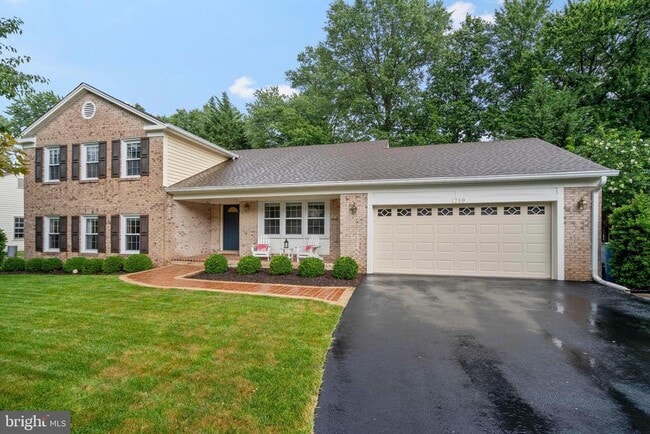 Building Photo - 1719 Larkmeade Dr