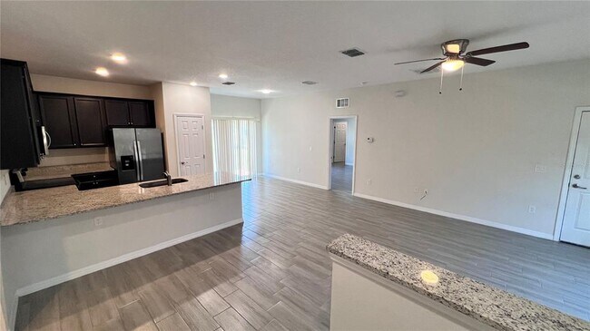 Foto del edificio - 1351 Washburn St SE