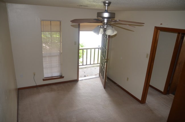 Building Photo - 3535 Yorkfield Dr