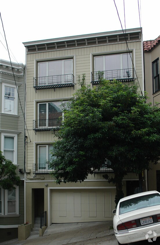 Primary Photo - 2034 Leavenworth St