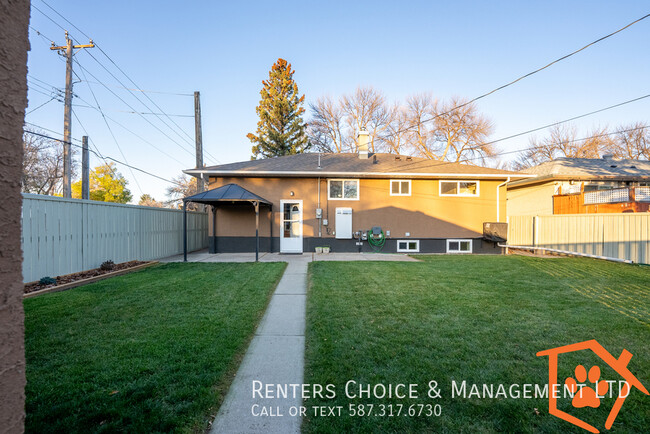 Photo du bâtiment - Cat Friendly Basement Suite with Driveway ...