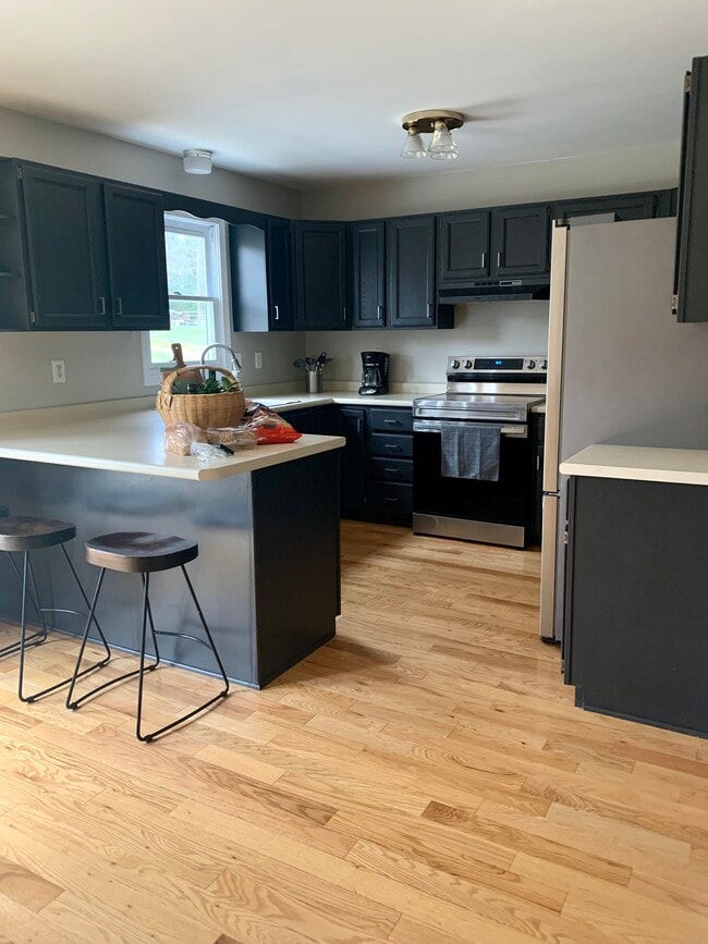 Foto del edificio - 4841 Olde Forest Dr