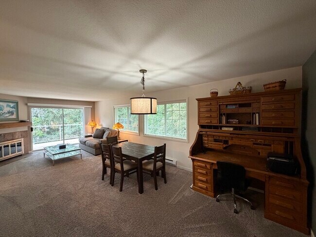 Foto del edificio - 2760 76th Ave SE