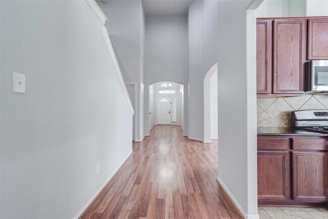 Foto del edificio - 18823 Elm Square Ct