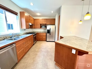 Building Photo - 7045 Delridge Wy SW