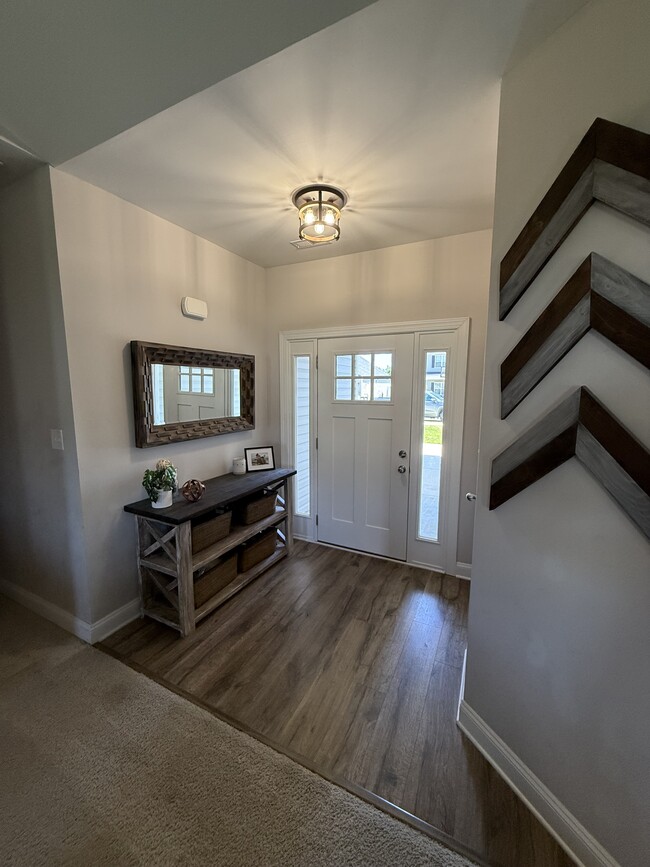 Building Photo - 1005 Clydesdale Ct