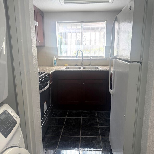 Foto del edificio - 737 S Donna Beth Ave