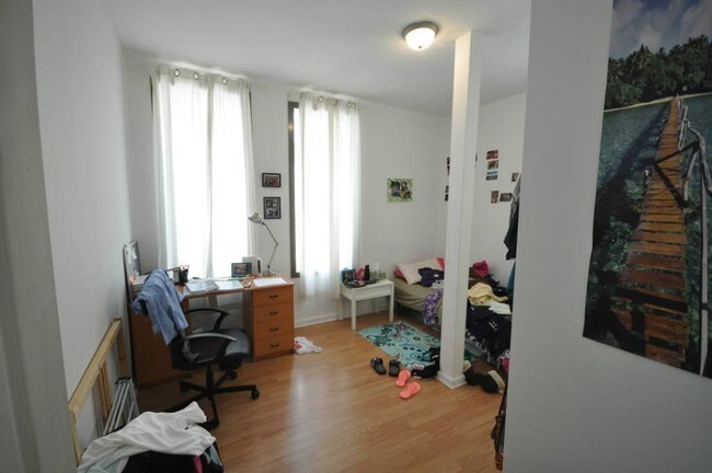 Foto del edificio - 1517 N 15th St
