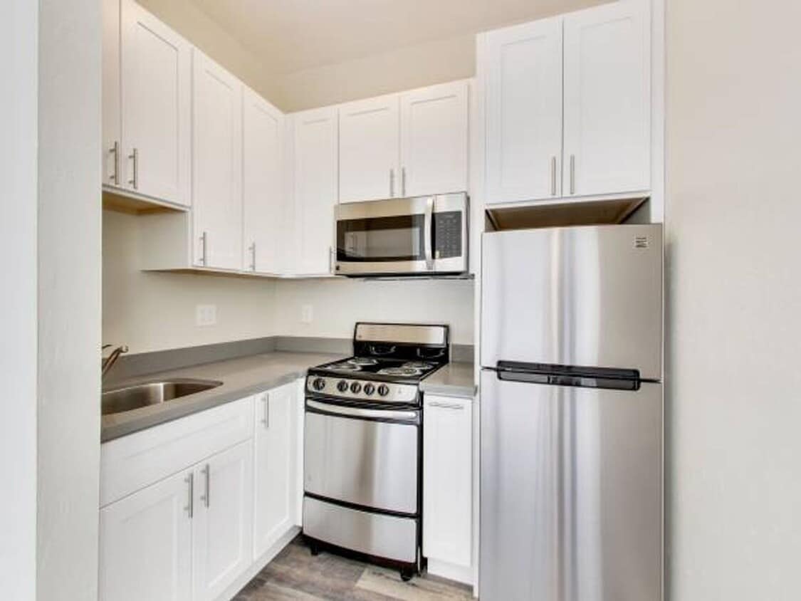 Foto principal - 2228 Union St