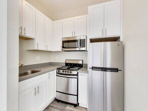 Building Photo - 2228 Union St