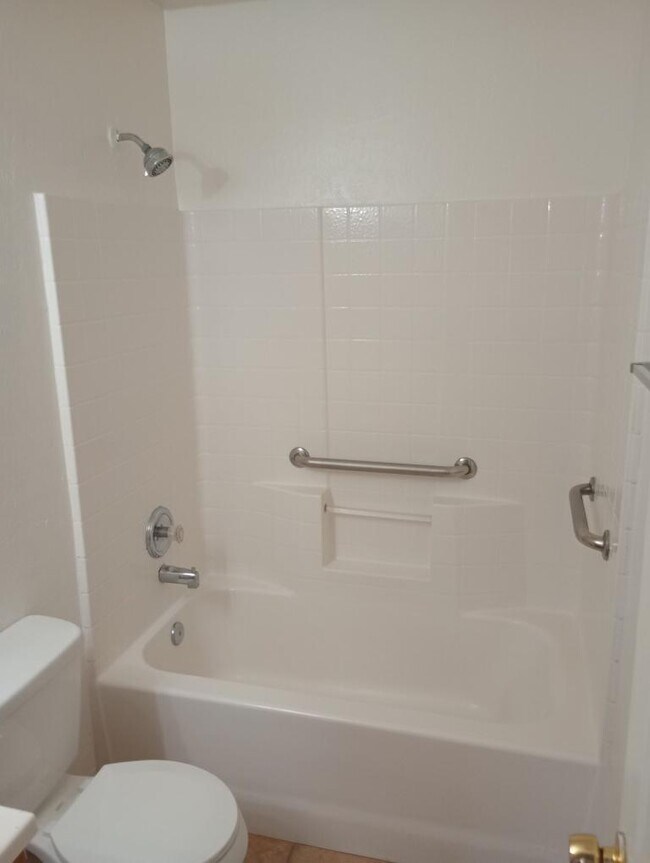 Foto del edificio - 2 bedroom in Eloy AZ 85131