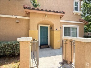 Building Photo - 25858 Iris Ave