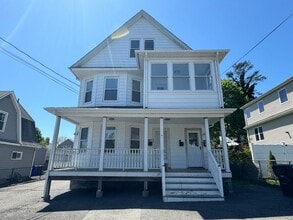Building Photo - 561 Black Rock Tpke