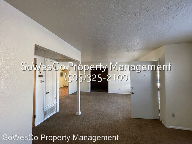 Building Photo - 3 br, 2 bath House - 3013 Crestridge Drive