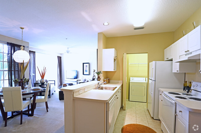 Village at Lake Highland Apartments - Lakeland, FL | Apartments.com