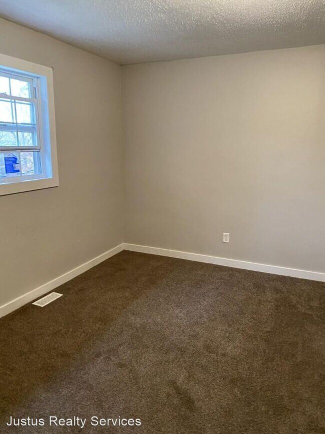 Building Photo - 3 br, 2 bath House - 245 Lake Hart Street