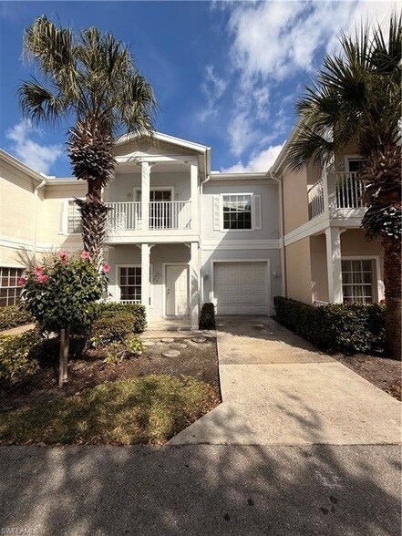 Building Photo - 3255 Tamara Dr