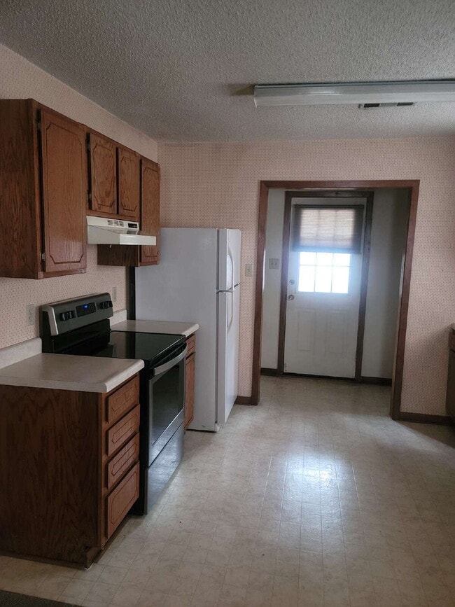 Building Photo - 3306 Barrett Cir