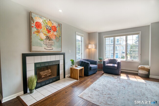 Foto del edificio - 12 Middlefield St