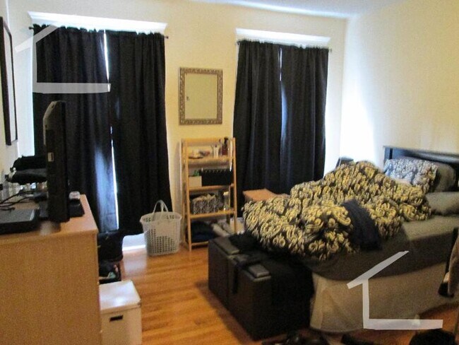 Foto del edificio - 15% off fee!  Near Coolidge Corner!  XL Rooms, 2 baths! Modern Apps