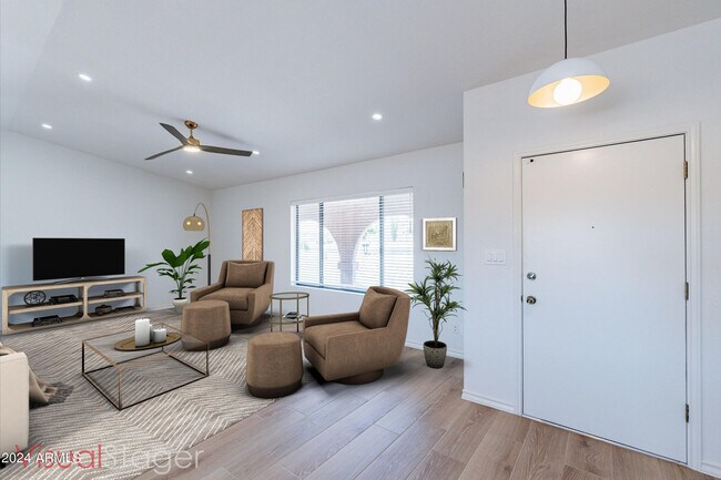 Foto del edificio - 16607 E Cotswold Ct