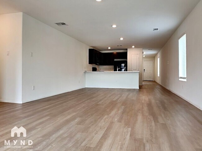 Building Photo - 26815 Wilderye Cv Ln