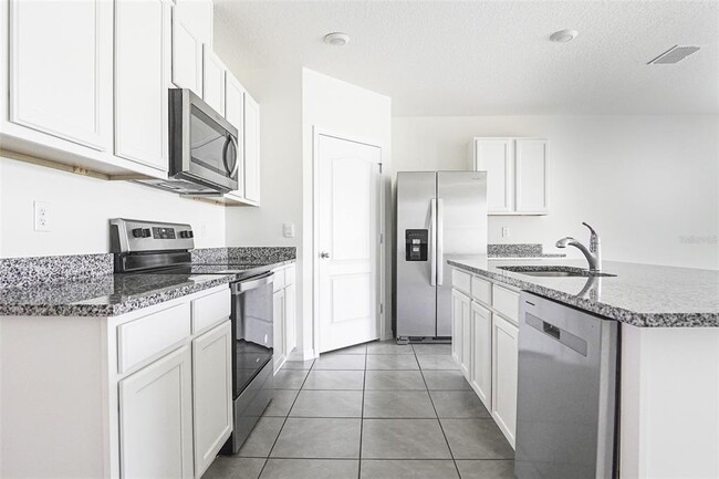 Building Photo - 11364 Amber Ridge Dr