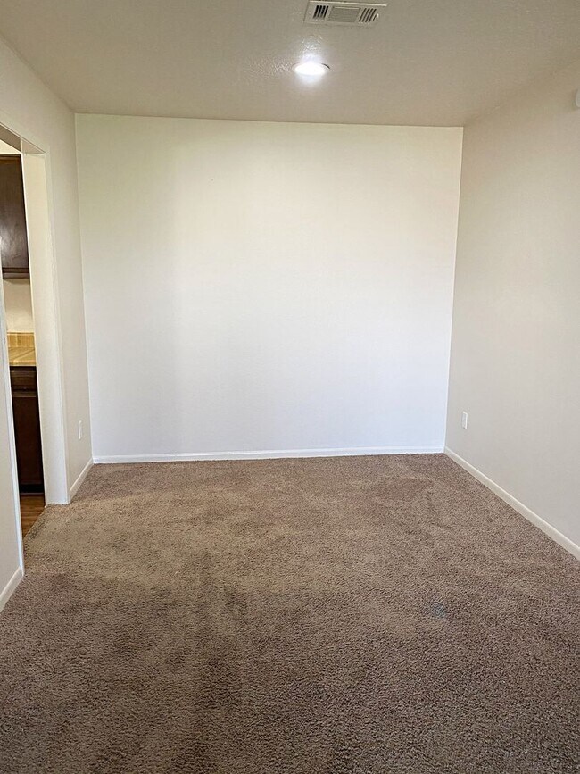 Foto del edificio - 8424 Glen Meadow Ln