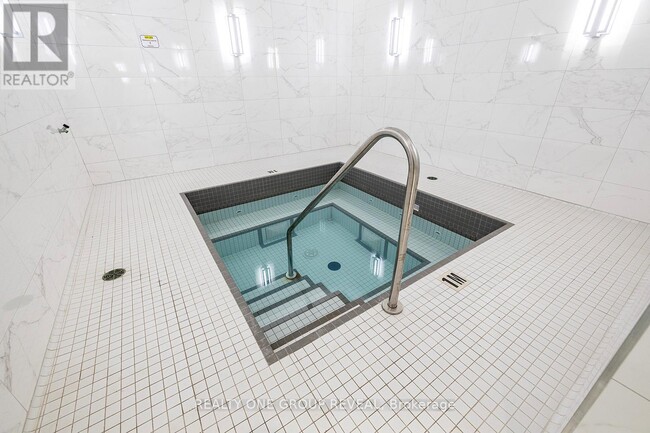 Building Photo - 30 Ordnance St