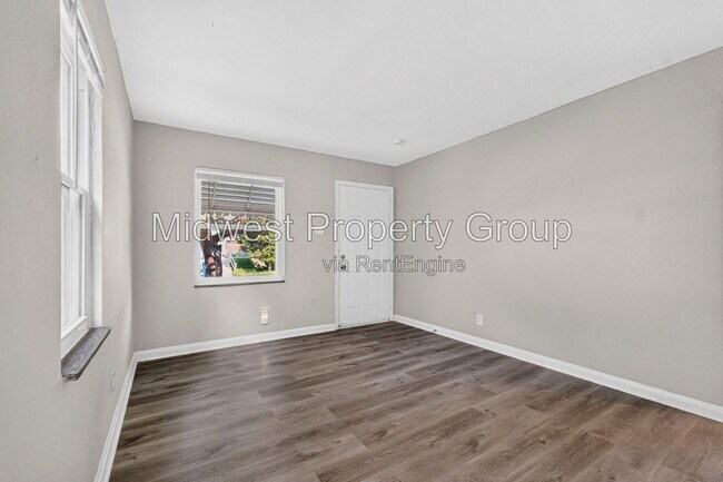 Foto del edificio - 1237 Fairview Ave