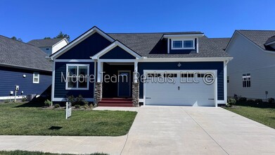Building Photo - 233 Leyland Cir