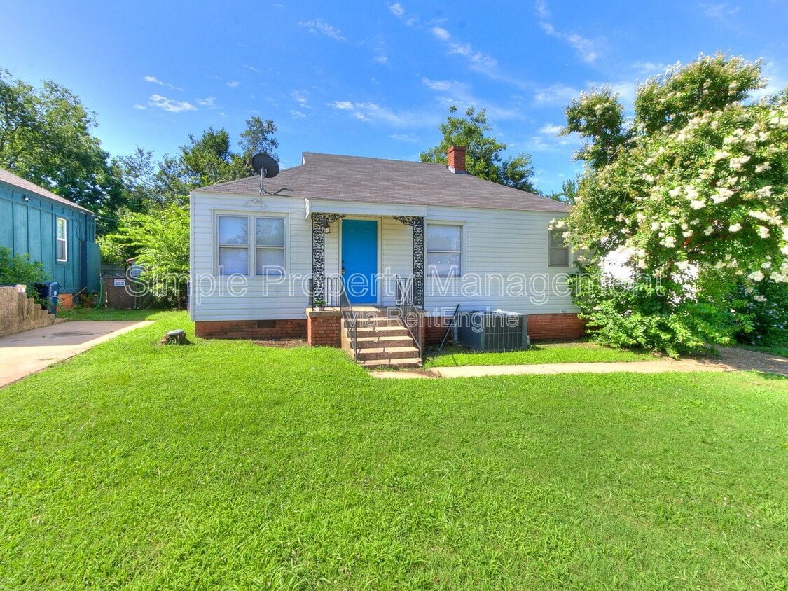 Primary Photo - 3208 NW 29th St