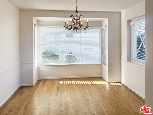 Foto del edificio - 13054 Hartsook St