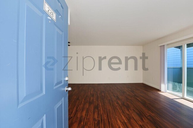 Foto del edificio - Unit B228